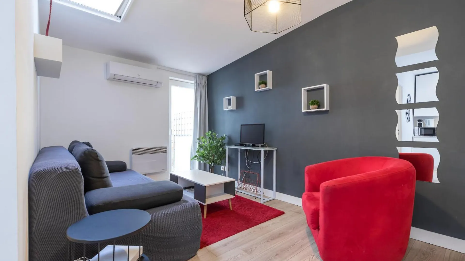 Apartment Magenta Square Central 1 Bdr With Ac Nice